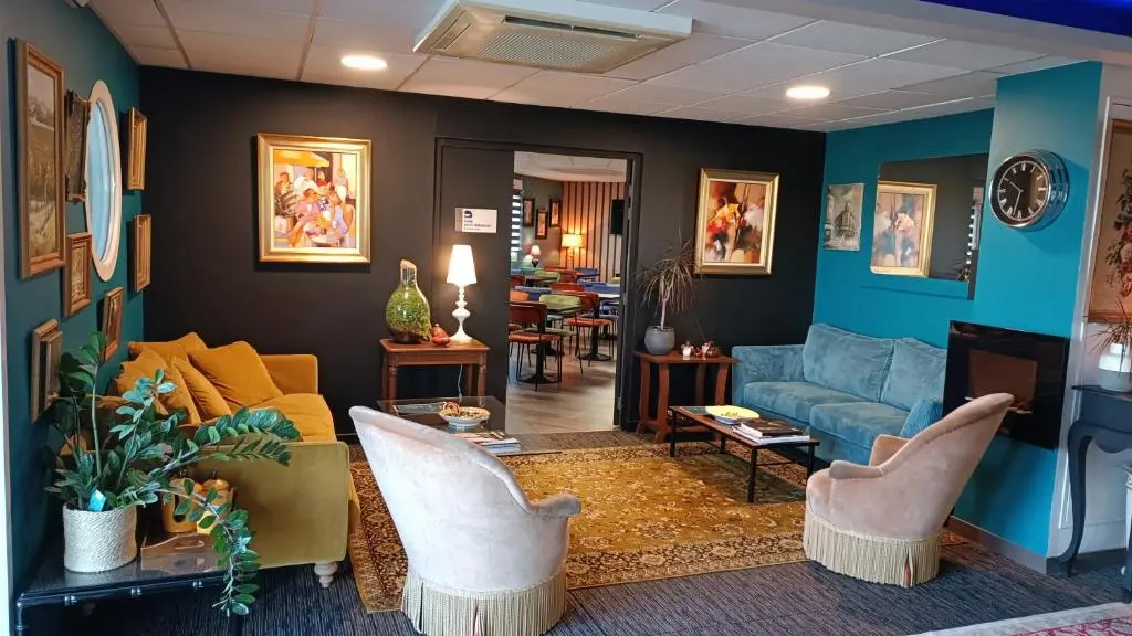 Hotel Kyriad Brive Ouest 4
