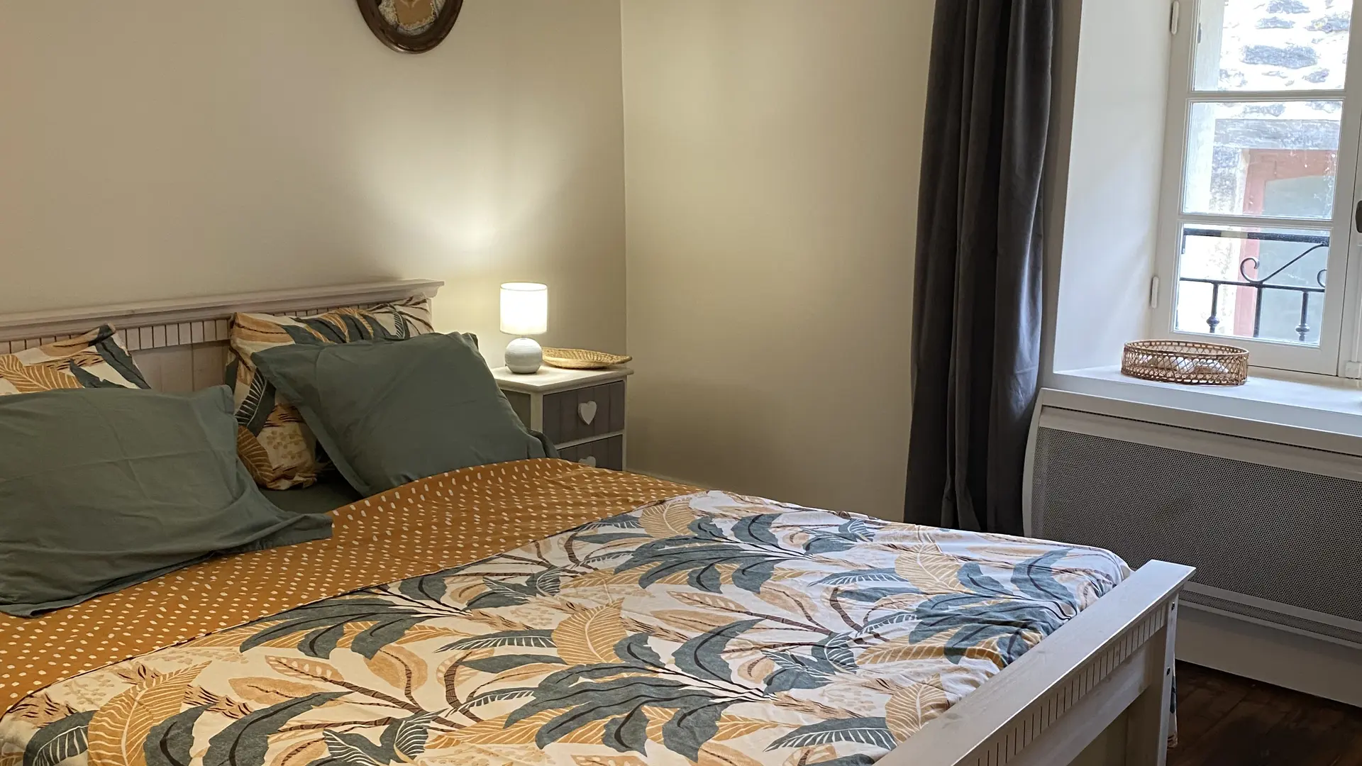 LOU PANIERAIRE Chambre RdC 1