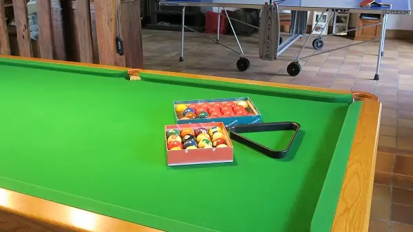 Billard et ping-pong sur place