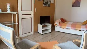 Intérieur La petite dépendance 2026