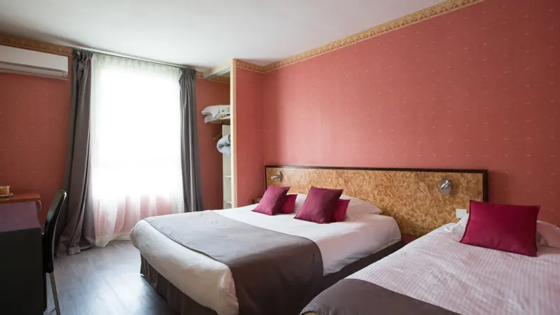 L-Auberge-de-Pont-Bernet1