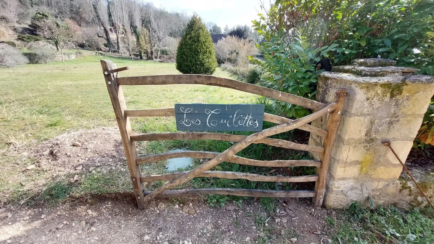 LES TUILETTES