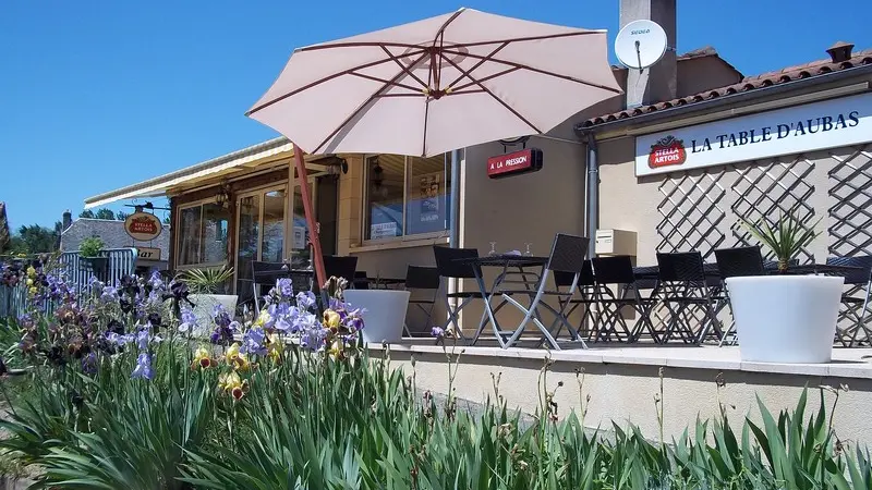 La-table-d-aubas-Crespi-2-sarlcapabu