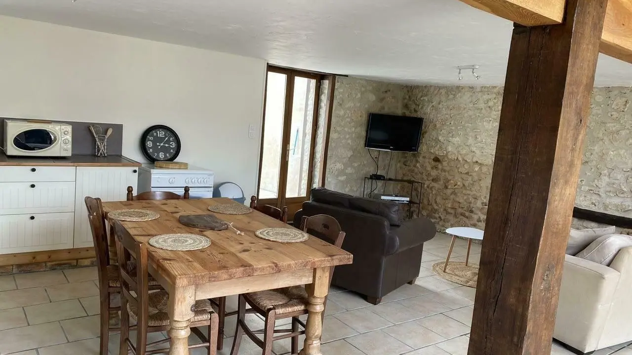 La Métairie des Gecheries - Champagne-Fontaine- La Longère (21)