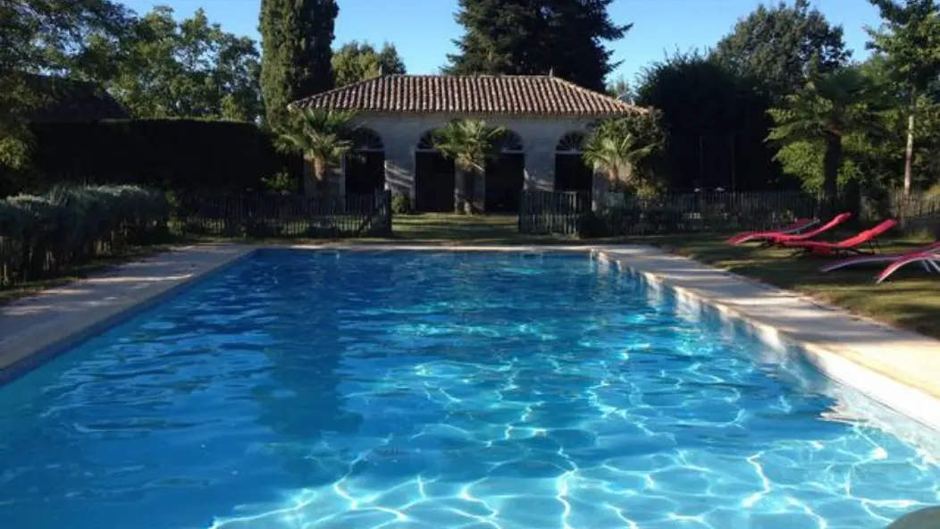 La Tissanderie piscine