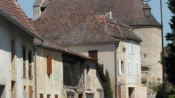 Lanquais (1)
