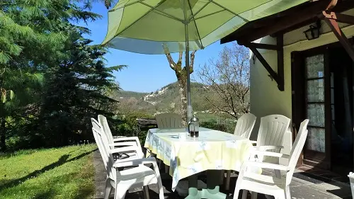 Le Noyer Borrèze,  terrasse redim