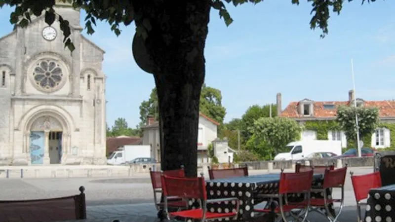 Le Rouge (4)