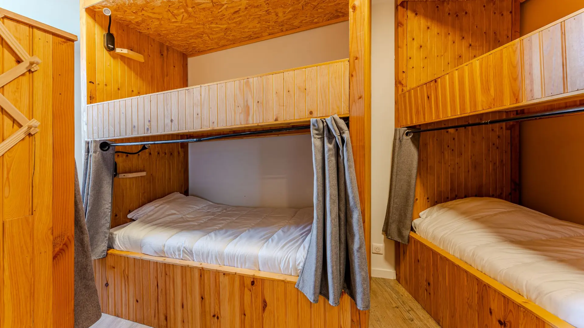 Oustaou chambre 4 lits