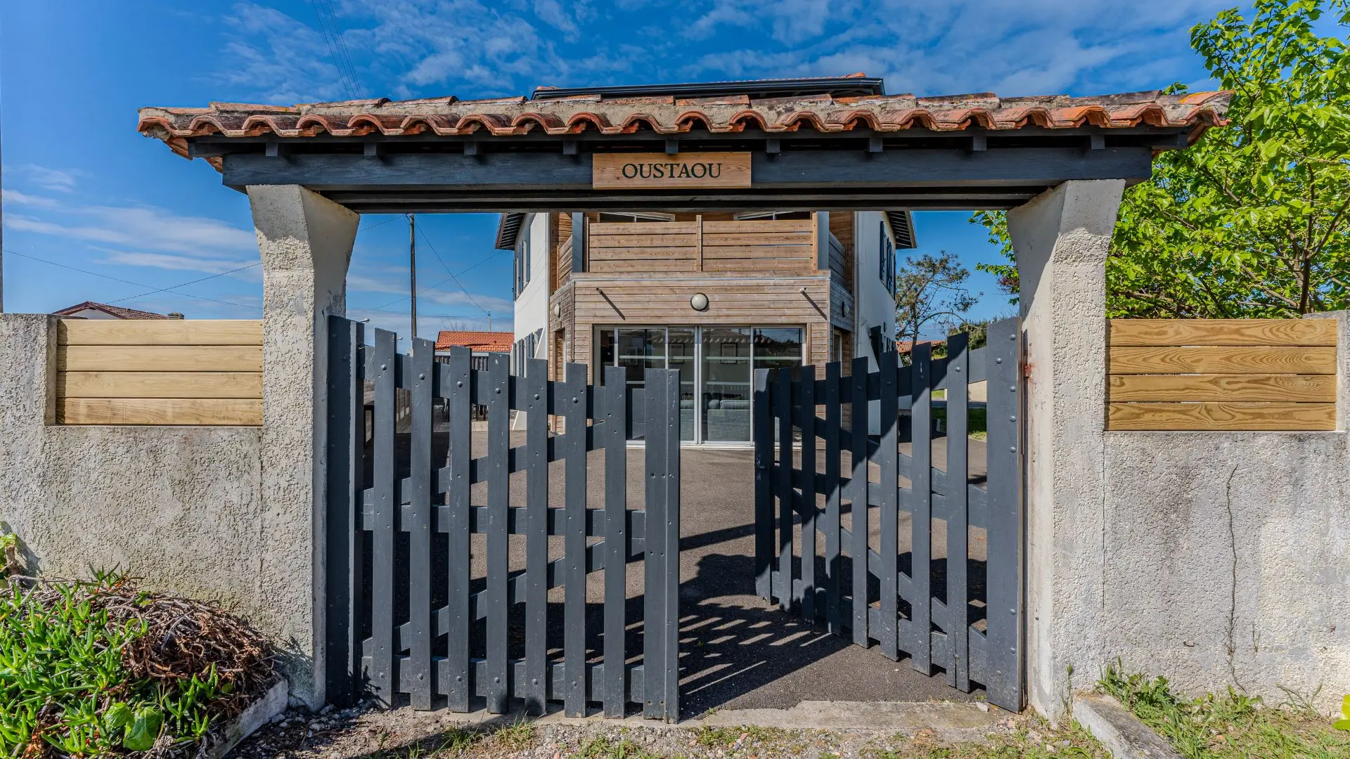Oustaou entrée