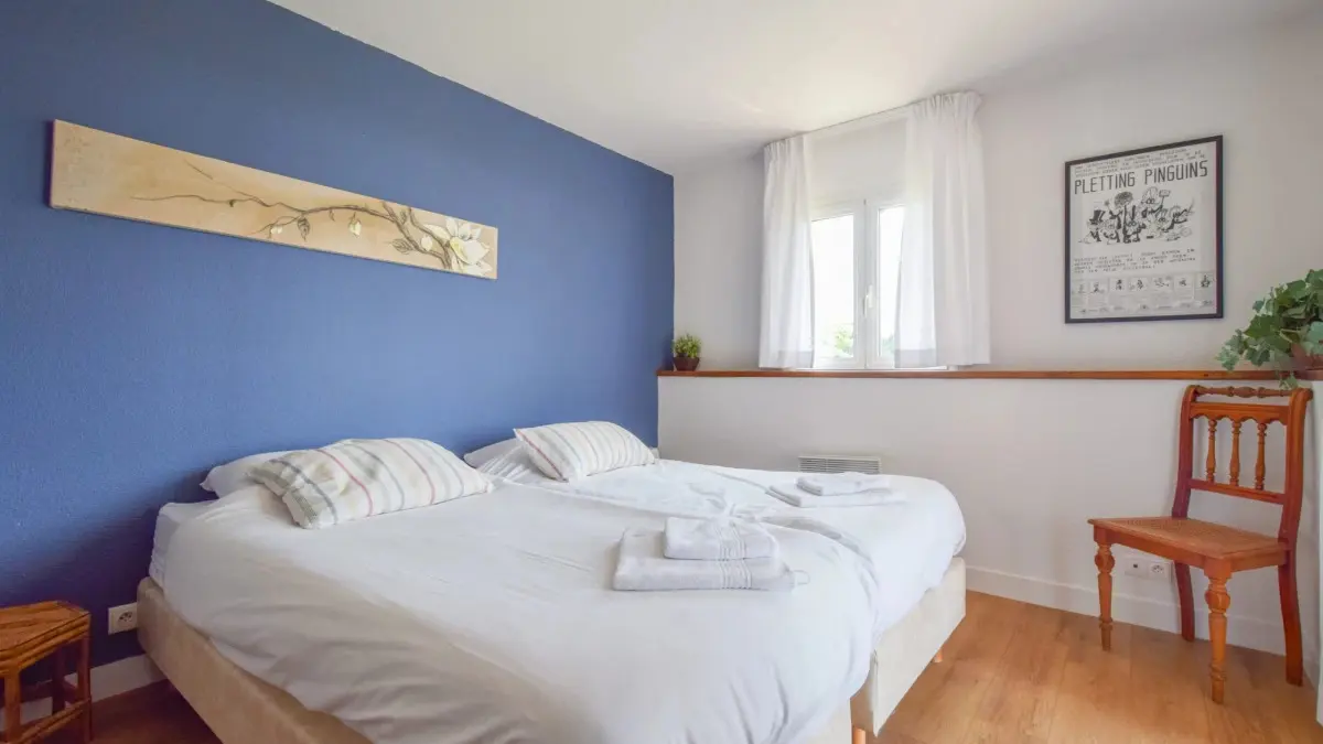 Pavillon Le Périgord Sable chambre