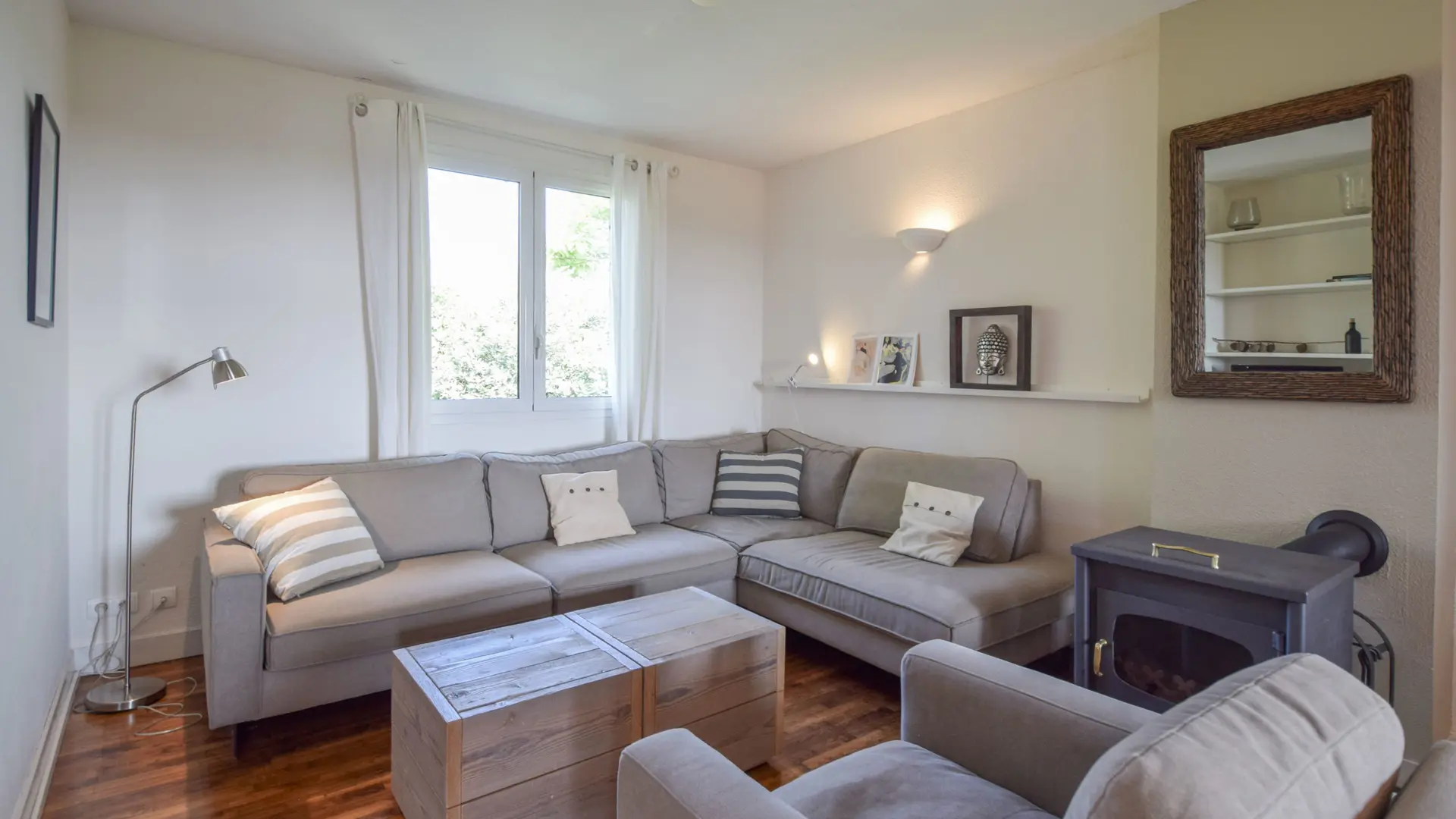 Pavillon Le Périgord Sable salon