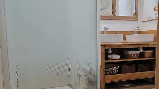 Périgord Noir Vallée Dordogne - La Prairie - sdb