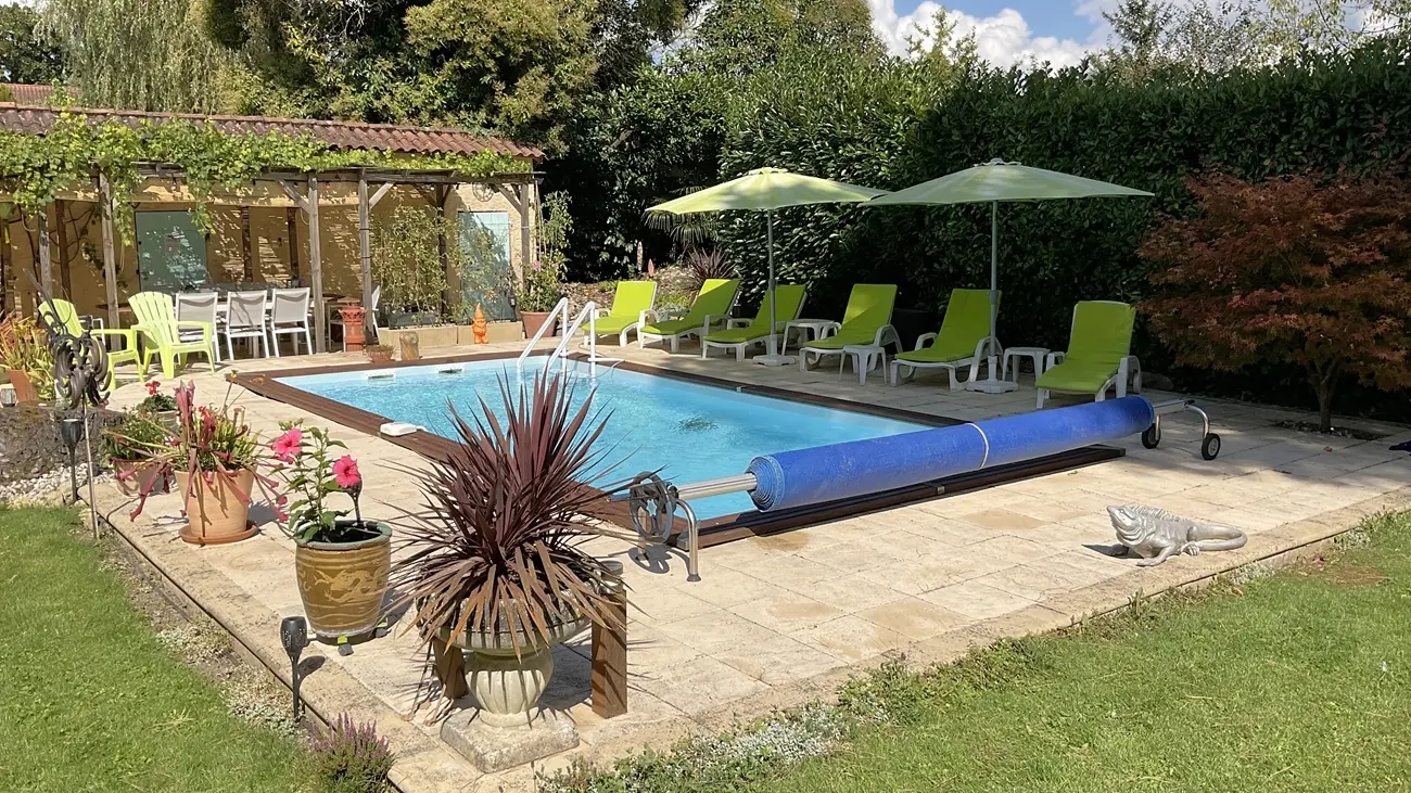 Piscine-3-maison-Hubert-Faure