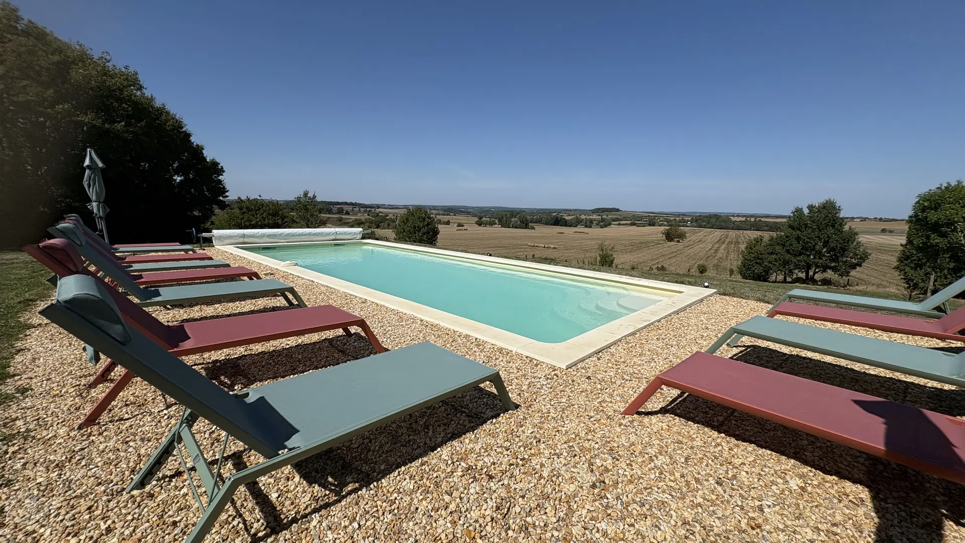 Piscine Villa Leynie