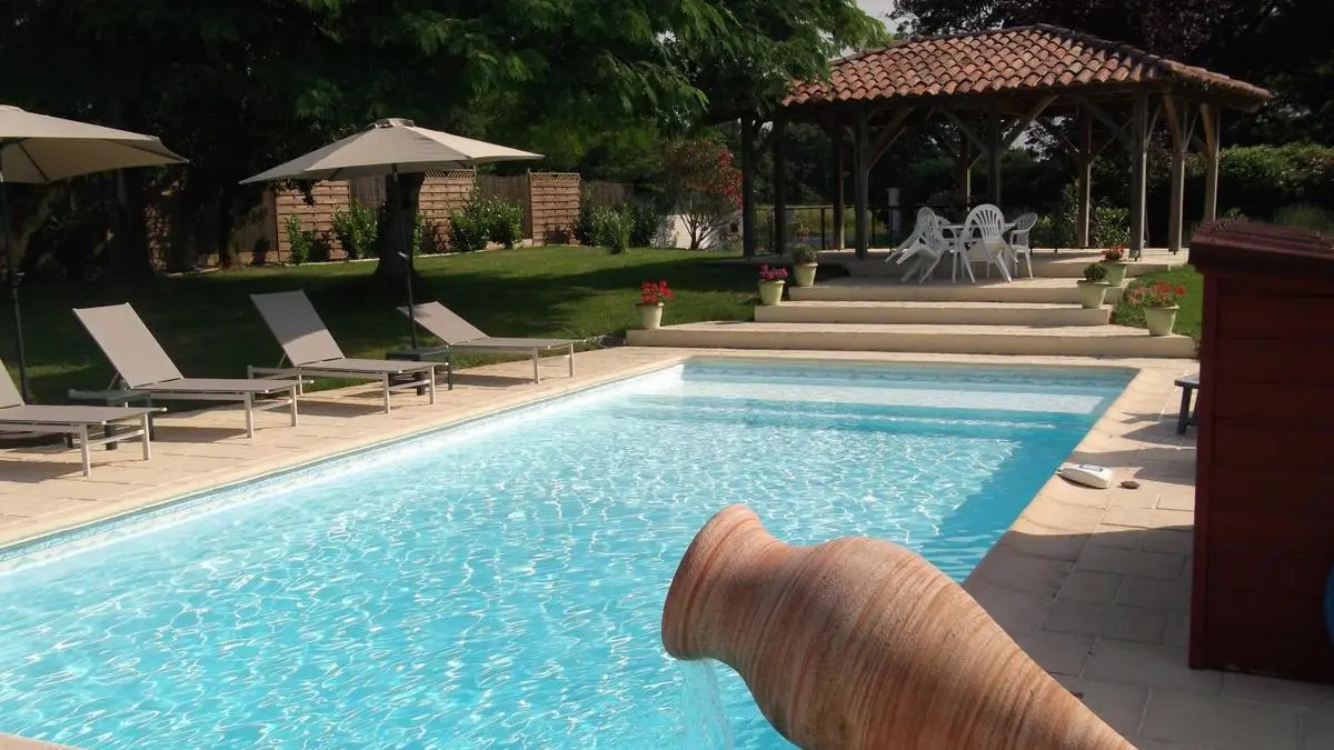 Piscine forge de Clermont 2025 ©Blond