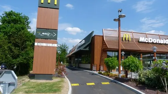 Restaurant Mac donald's 2