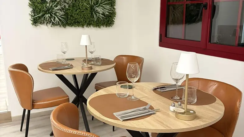 Restaurant-Guinguette-de-l-Isle-salle-c-vallee-isle-perigord