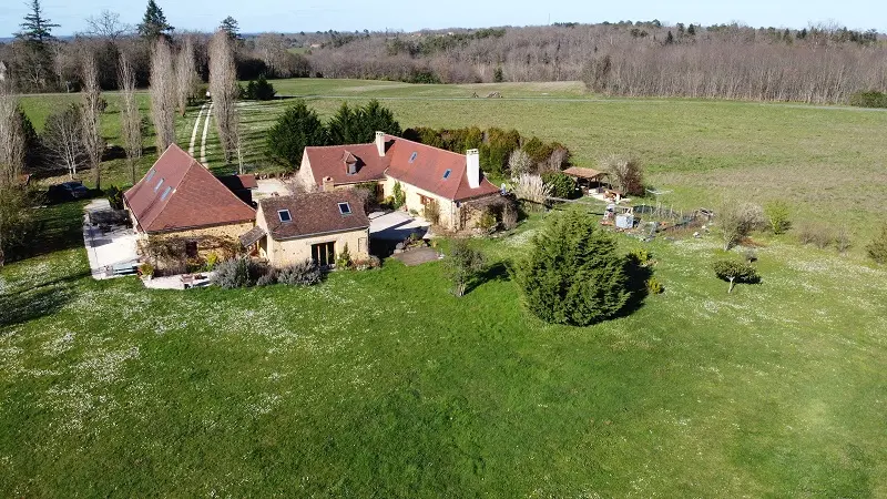 Rouffignac_Gîtes Les Farges_vue Les Farges-décembre 2022