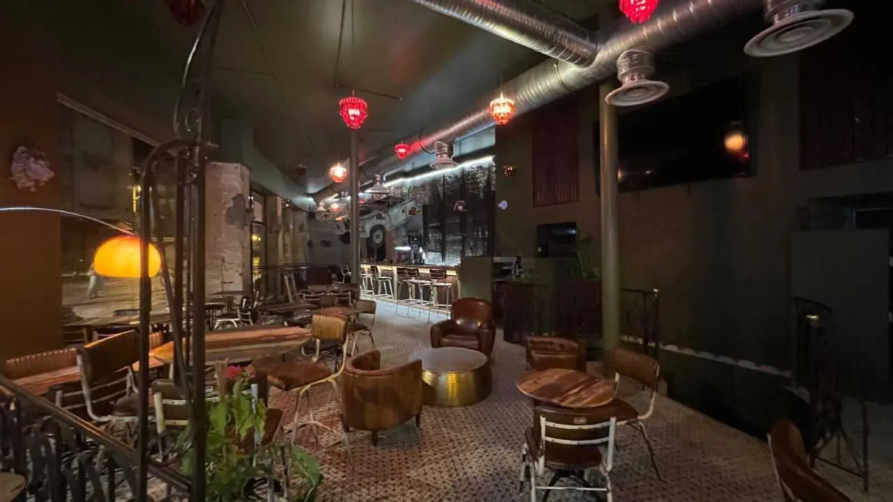 Le Green Lion, bar-pub