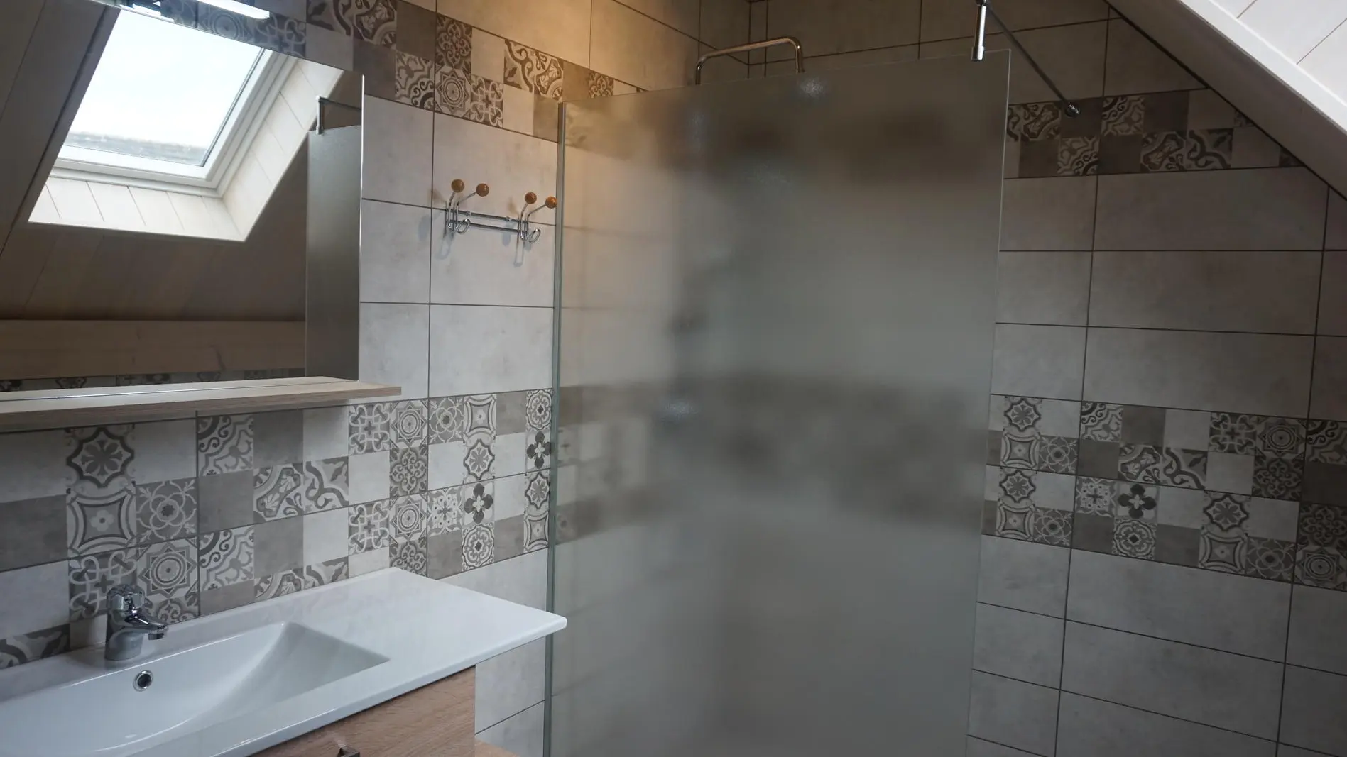 Salle de bain-chambre-escalier