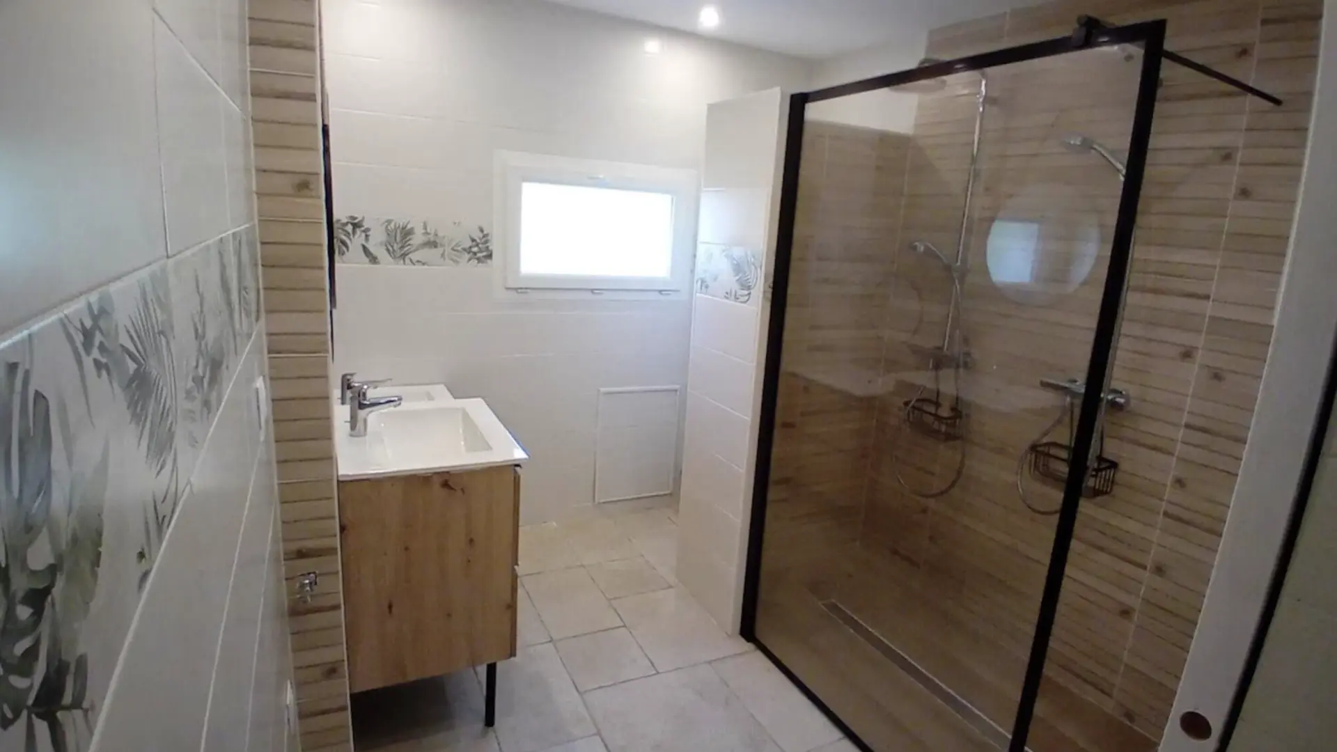 Salle de bains 2 Le Jardin d'André ©Lerre