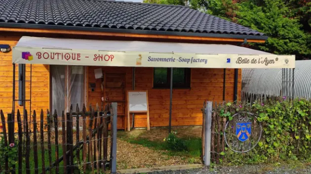 Savonnerie-belle-de-l'ayen-Carsac-entree-vallee-isle-perigord