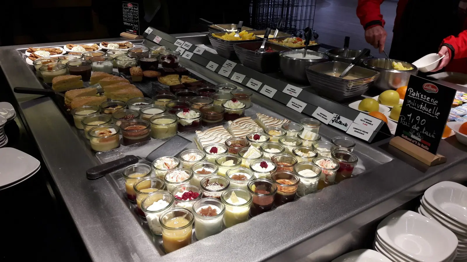 Restaurant Tempo Resto - Pau - buffet desserts