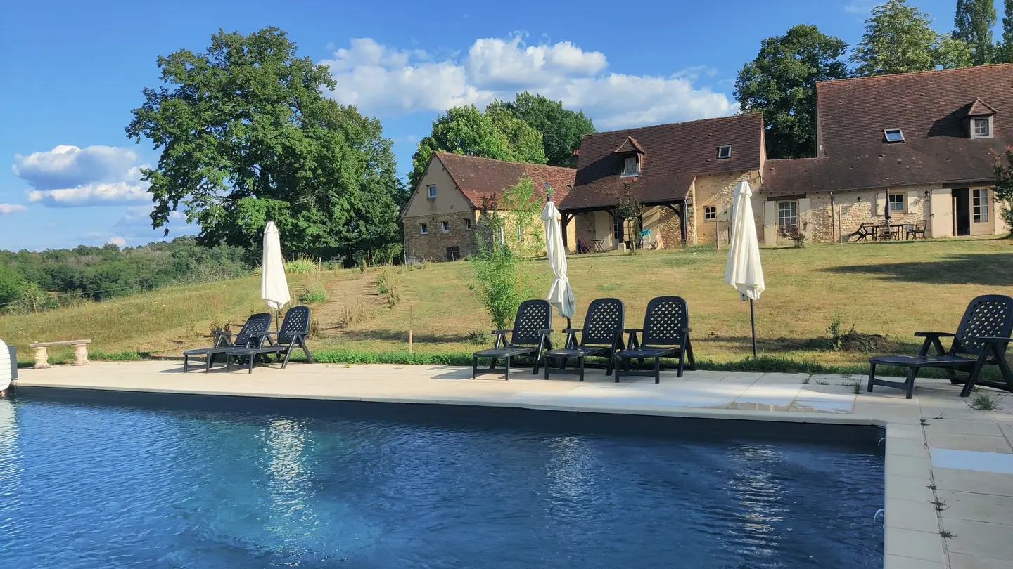 Terre de Jade photo piscine Ophé 2 pour brochure 2