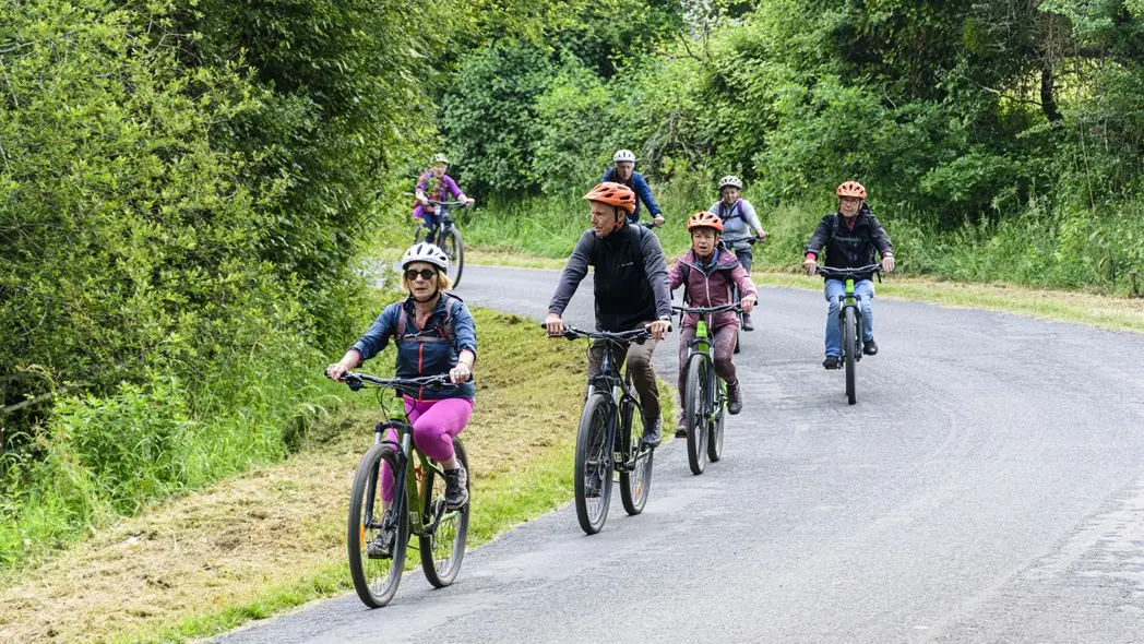Velo-val-natura-ERochet-a-vallee-isle-perigord