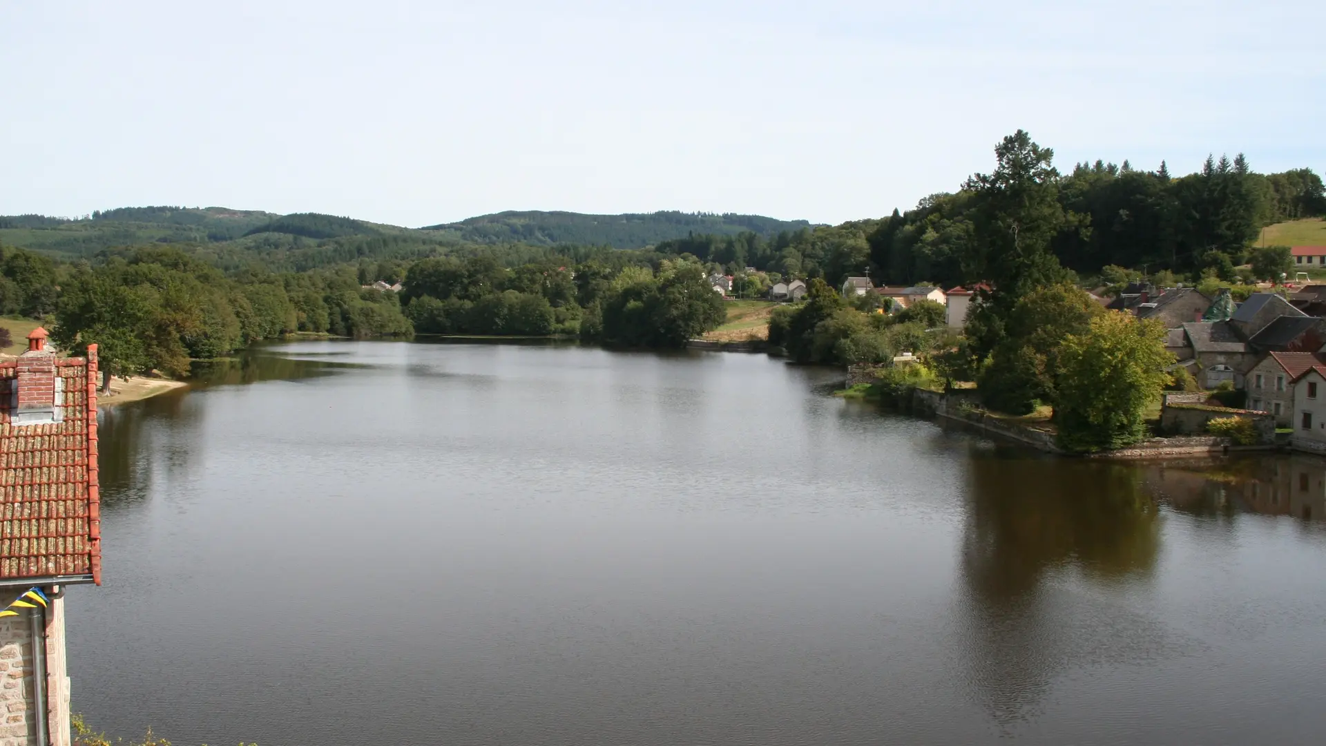 Vue sur le Lac Bistro-Bar-Cafe_PMU Le Bellerive