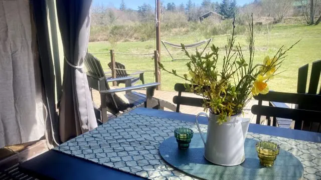Yurt-View-640x480