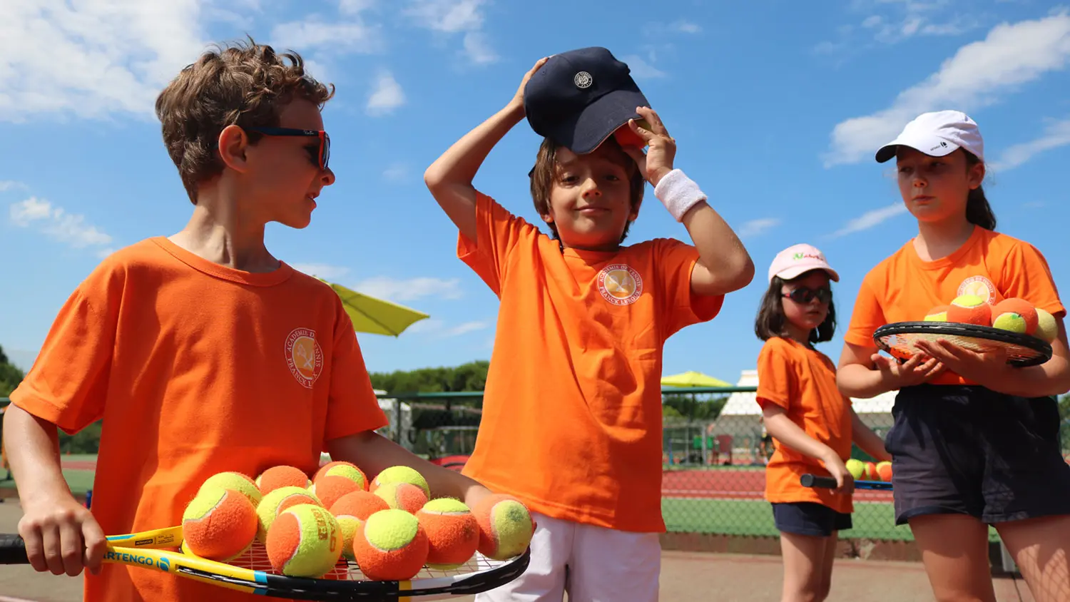 academie-tennis-franck-leroux-balle-orange