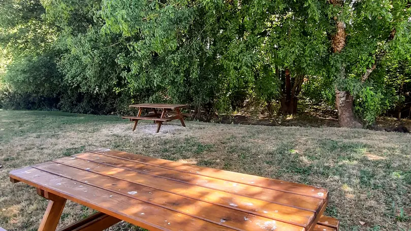 aire pique nique ruisseau saint martin l astier