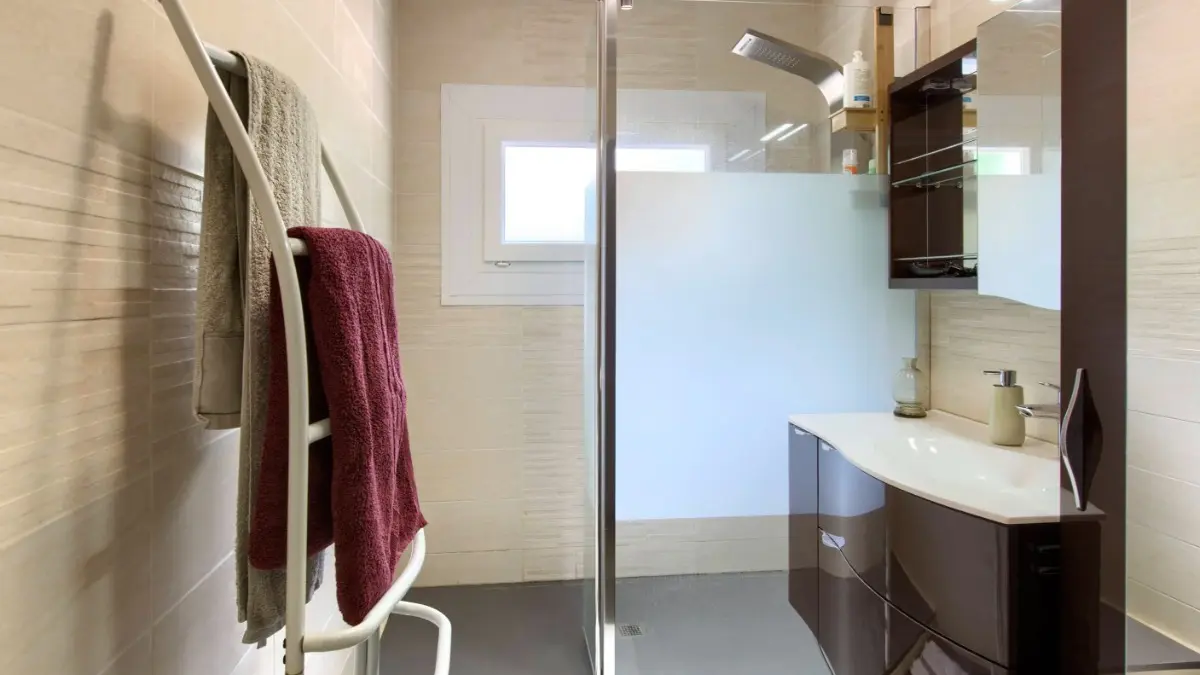 DEVILLENEUVE SALLE DE BAIN