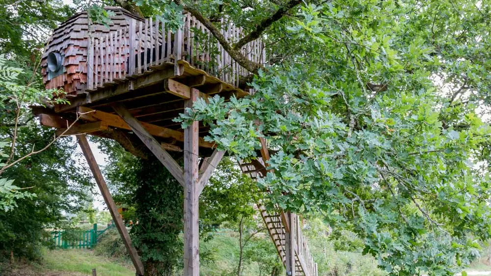 Ô-Délices-de-la-Monnerie-Issac-cabane-tourisme-vallée-isle