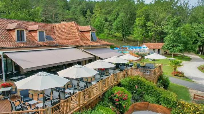 bar-la-pelonie-terrasse-2