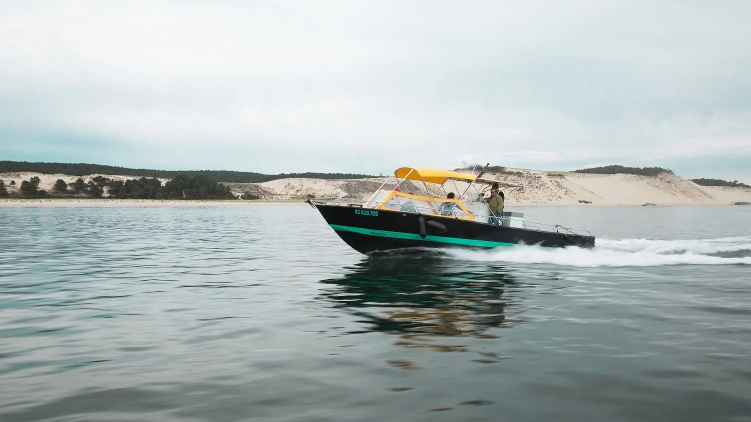 bateau-taxi-balade-bassin-arcachon-cap-ferret