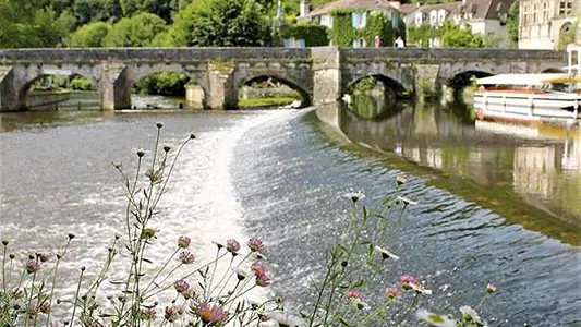 camping-ripole-Abjat-vue-brantome2