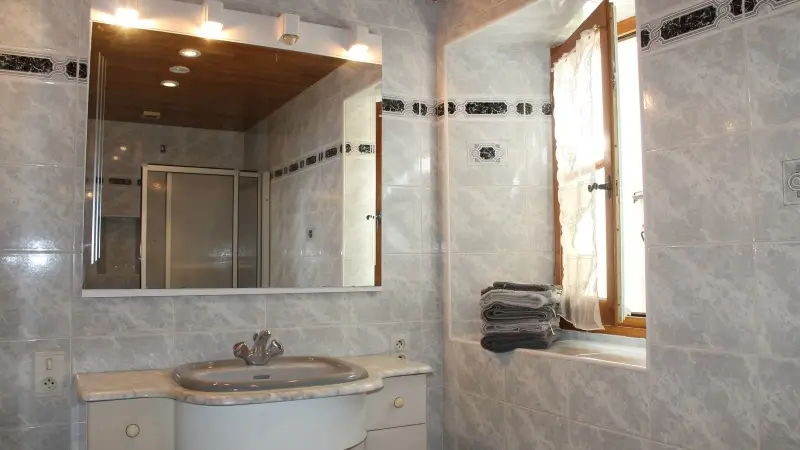 chatelet-de-jayac (4)