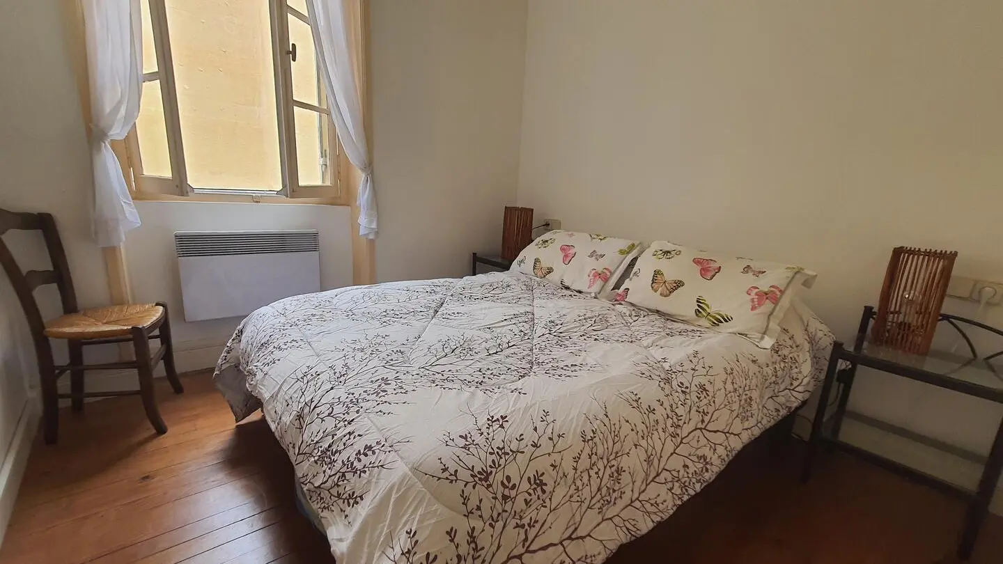 chambre avec lit double 14