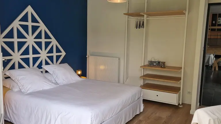 maison d'hôtes la fabrique_st astier_chambre