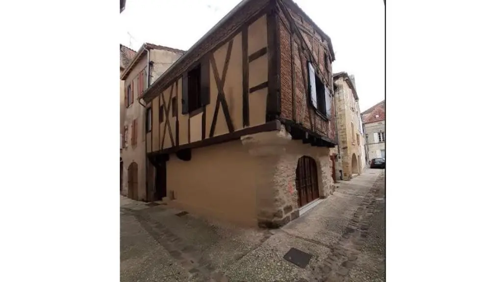 STUDIO MR CHARPENTIER