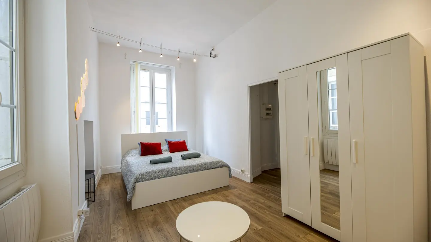 appartement Wonderhost Cordeliers - Pau - chambre