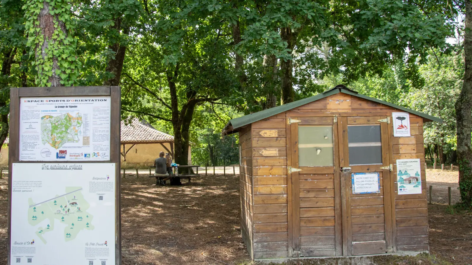 foret-vignoble-cabanon-beaupouyet-mussidan-toursime-vallee-isle