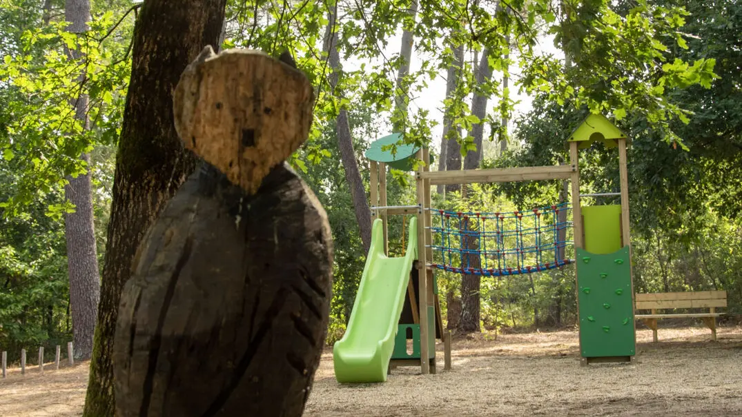 foret-vignoble-sculptures-beaupouyet-mussidan-toursime-vallee-isle