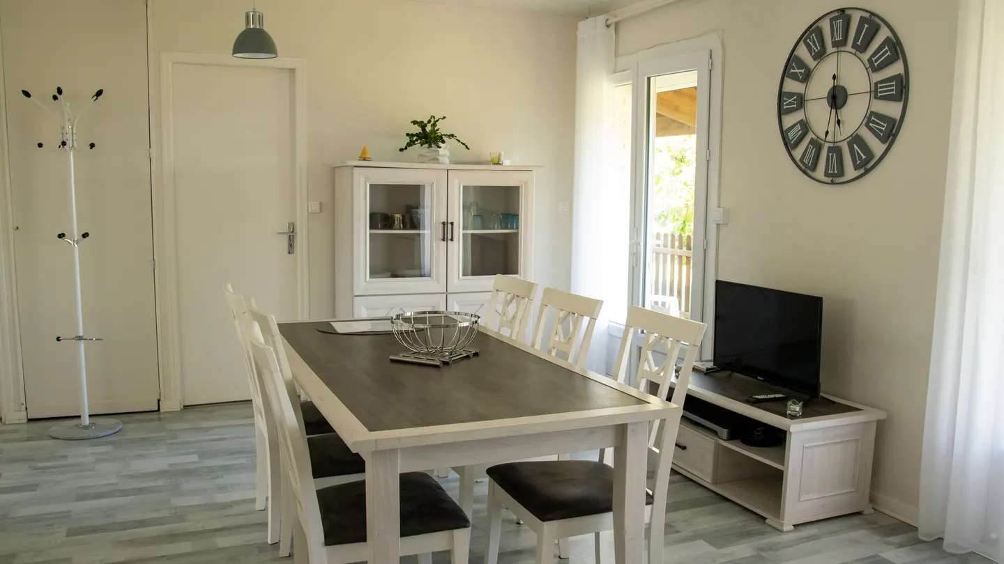 gite-bois-cassé-entrée-saint-laurent-des-hommes-tourisme-vallee-isle