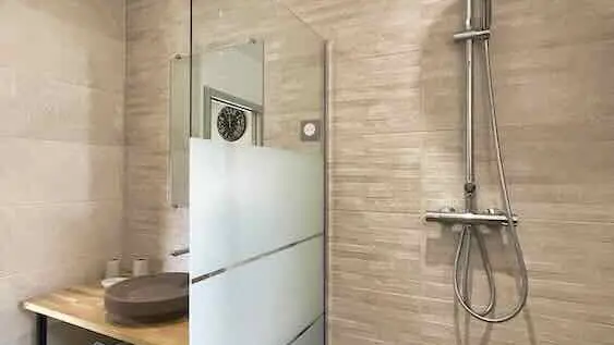 gite-de-la-prairie-salle-de-douche-02