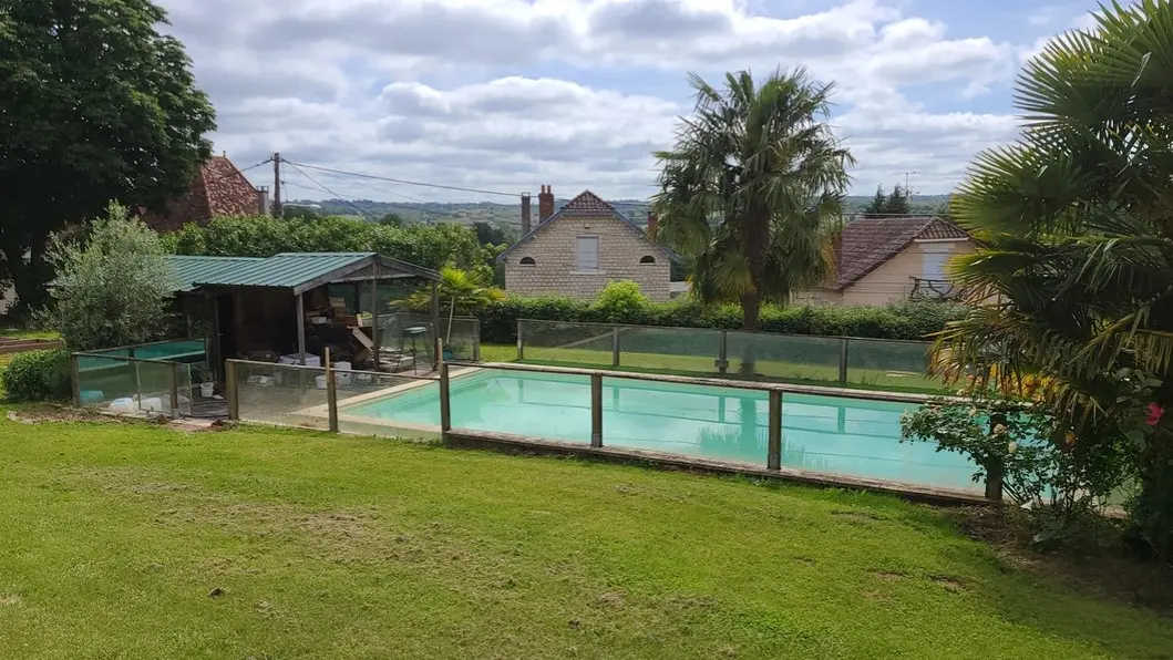 gite gjm excideuil piscine vue