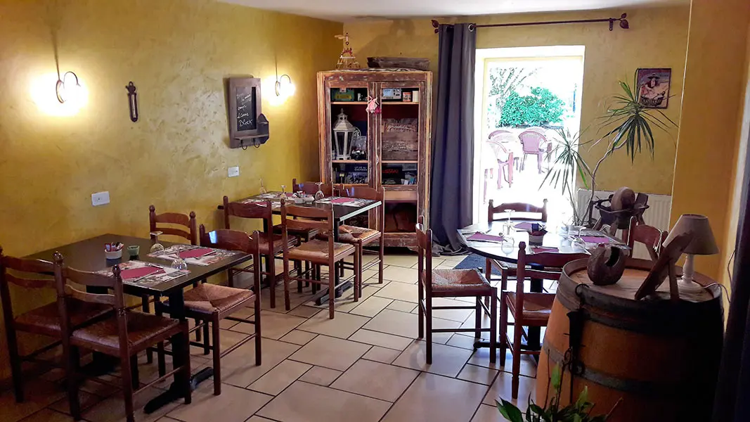 Hôtel-restaurant La Borie à Saint-Geniès